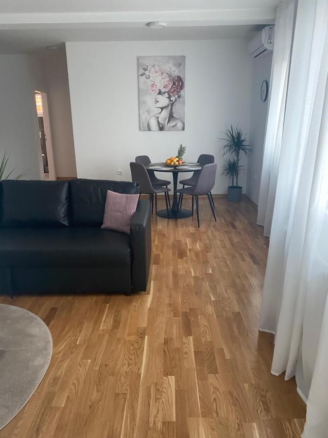 Penthouse West S Apartment วาราชดีน ภายนอก รูปภาพ